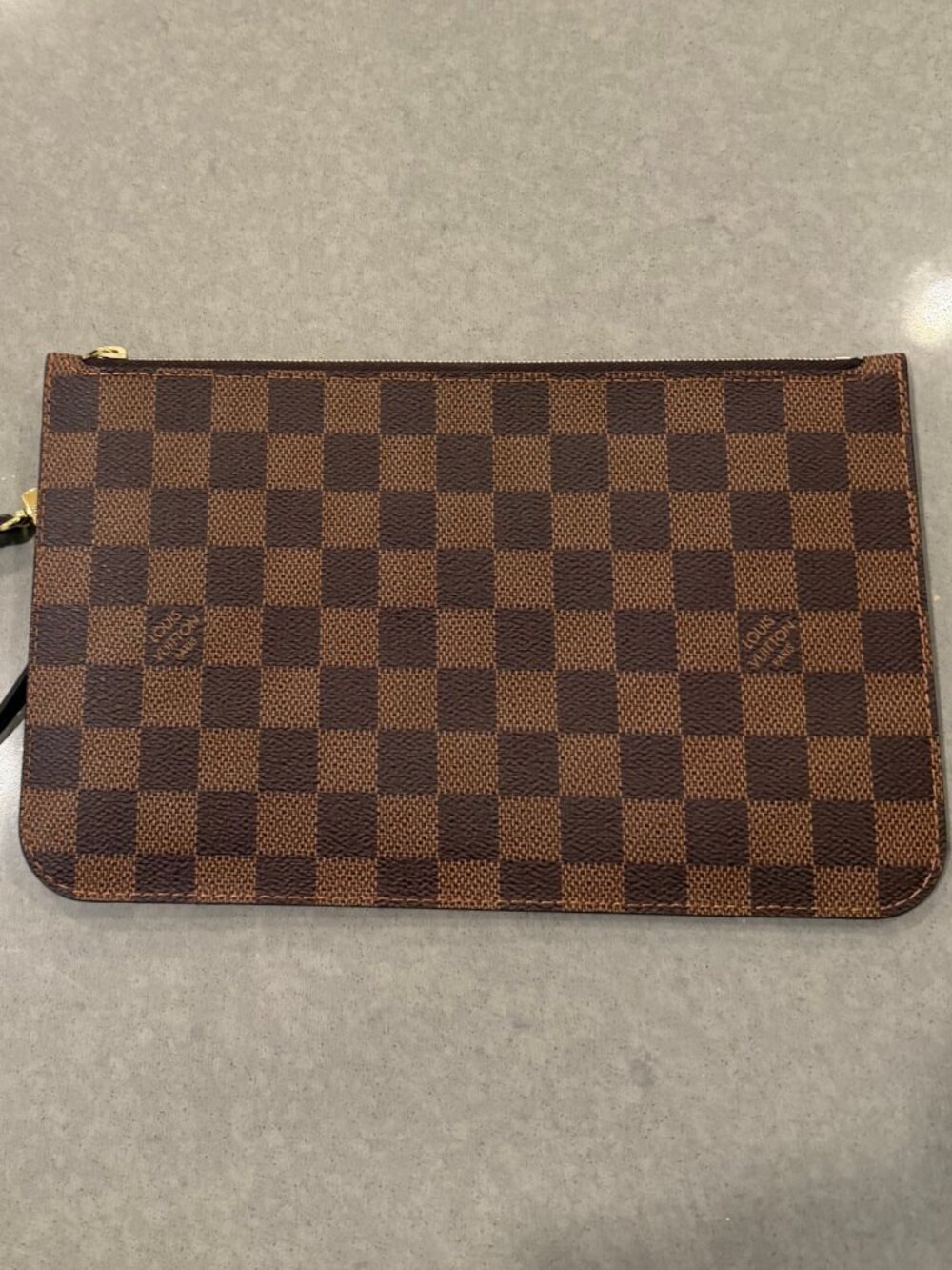 Louis Vuitton Neverfull Pochette (Damier Ebene / Cerise) – Never Used - Picture 2 of 5